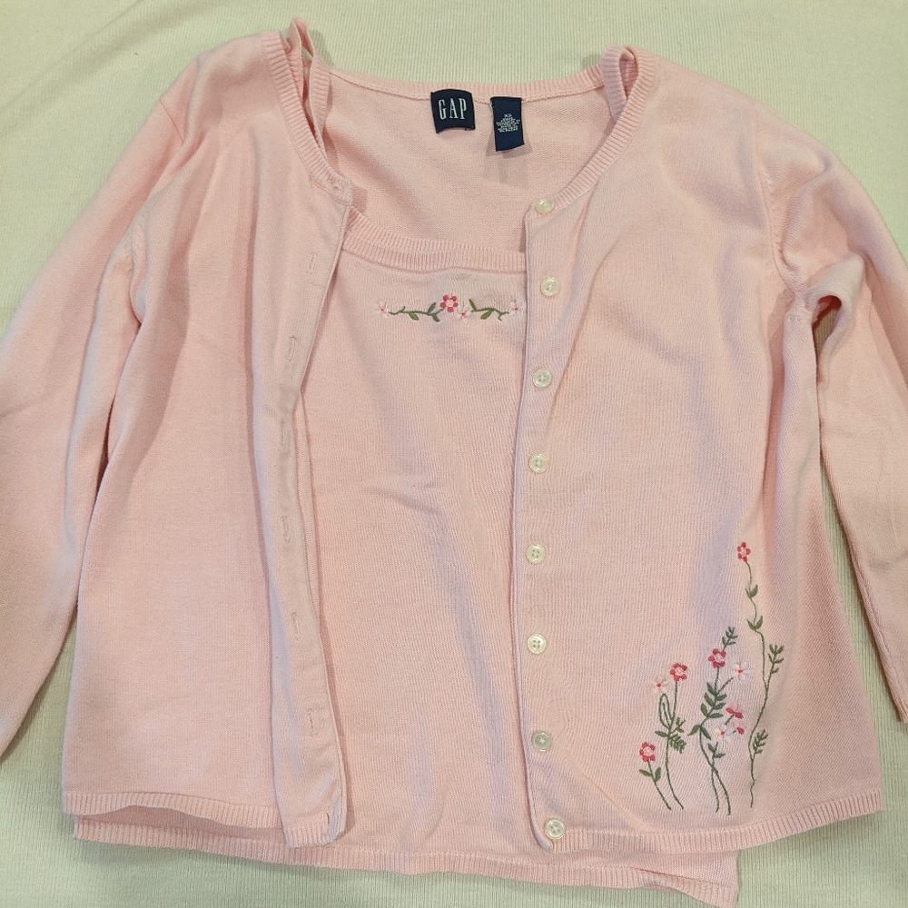 BOGO Gap Pink Cardigan w/Matching Camisole Set, XS